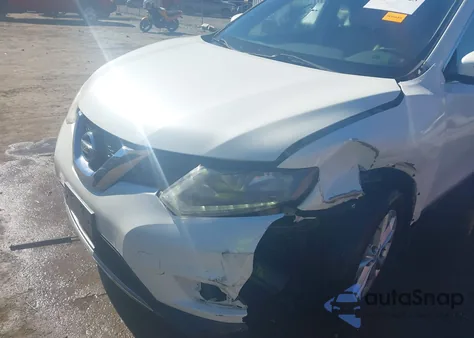 2016 Nissan Rogue Sv z USA, uszkodzony, nr VIN KNMAT2MV2GP611498